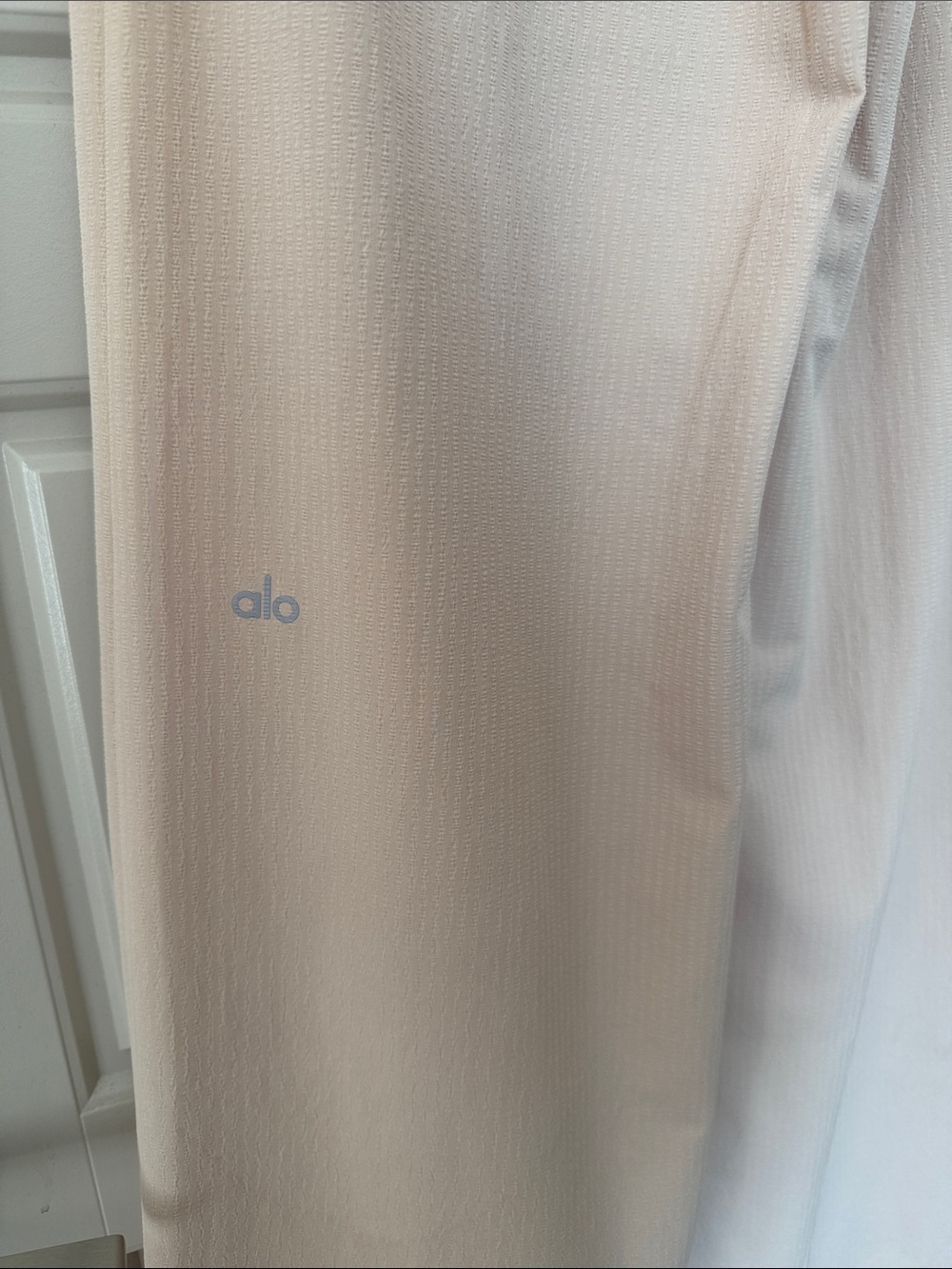 ALO Yoga High Waist Dreamscape Trouser in Macadamia- Tall - Picture 3 of 5